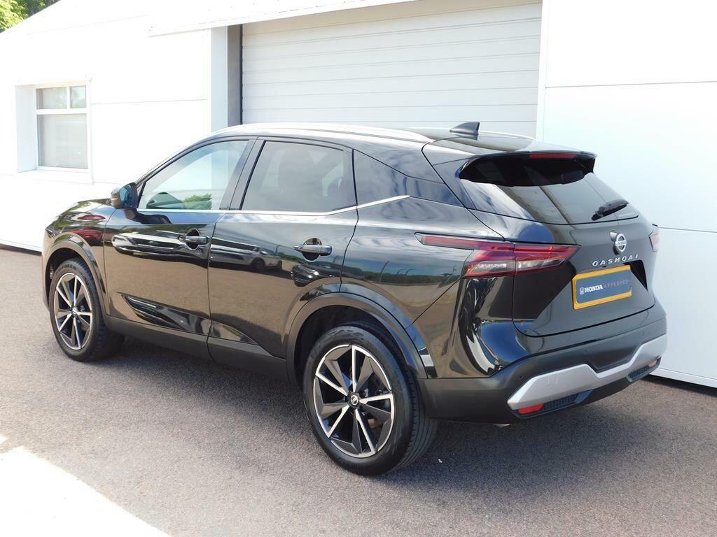 Nissan Qashqai 1.3 Dig-t Mhev Tekna Euro 6 Ss SW22AHY Black #5