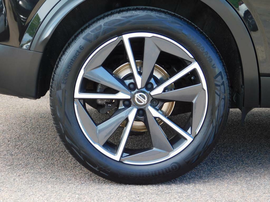 Nissan Qashqai 1.3 Dig-t Mhev Tekna Euro 6 Ss SW22AHY Black #6