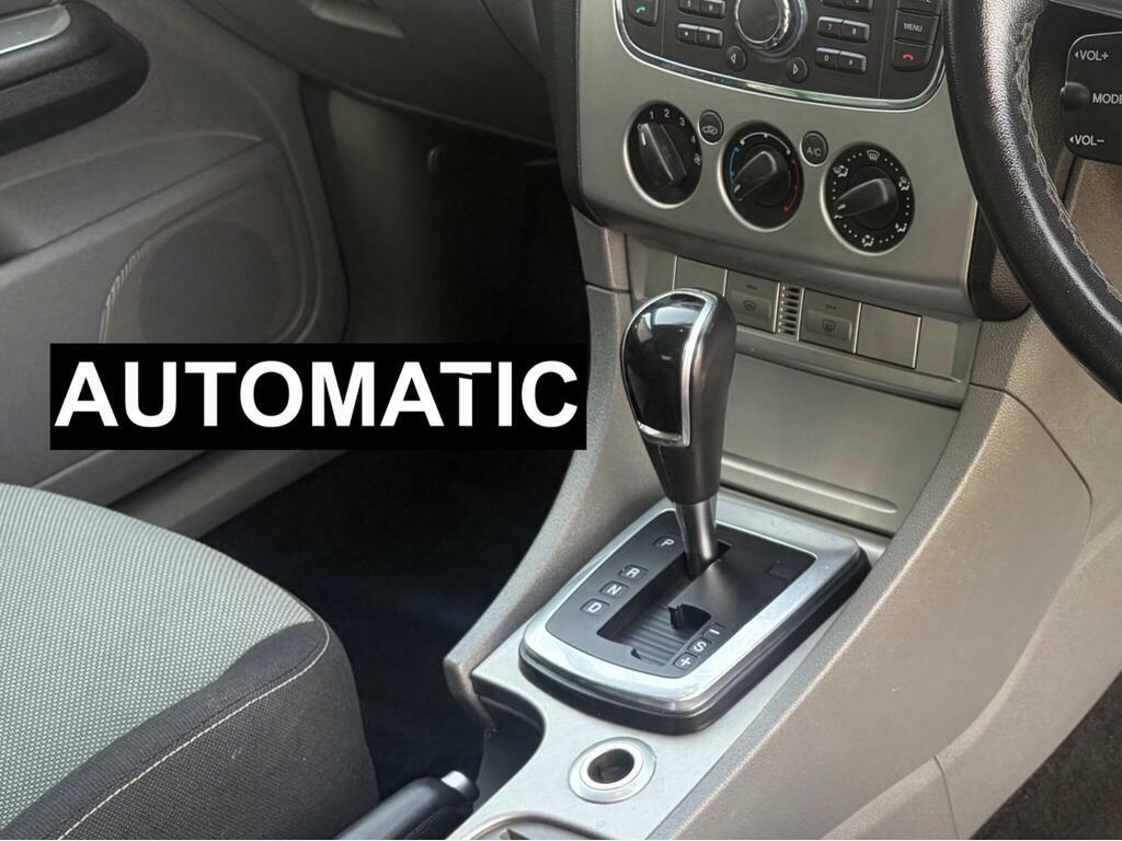Ford Focus 2.0 Tdci Dpf Zetec Powershift Grey #2