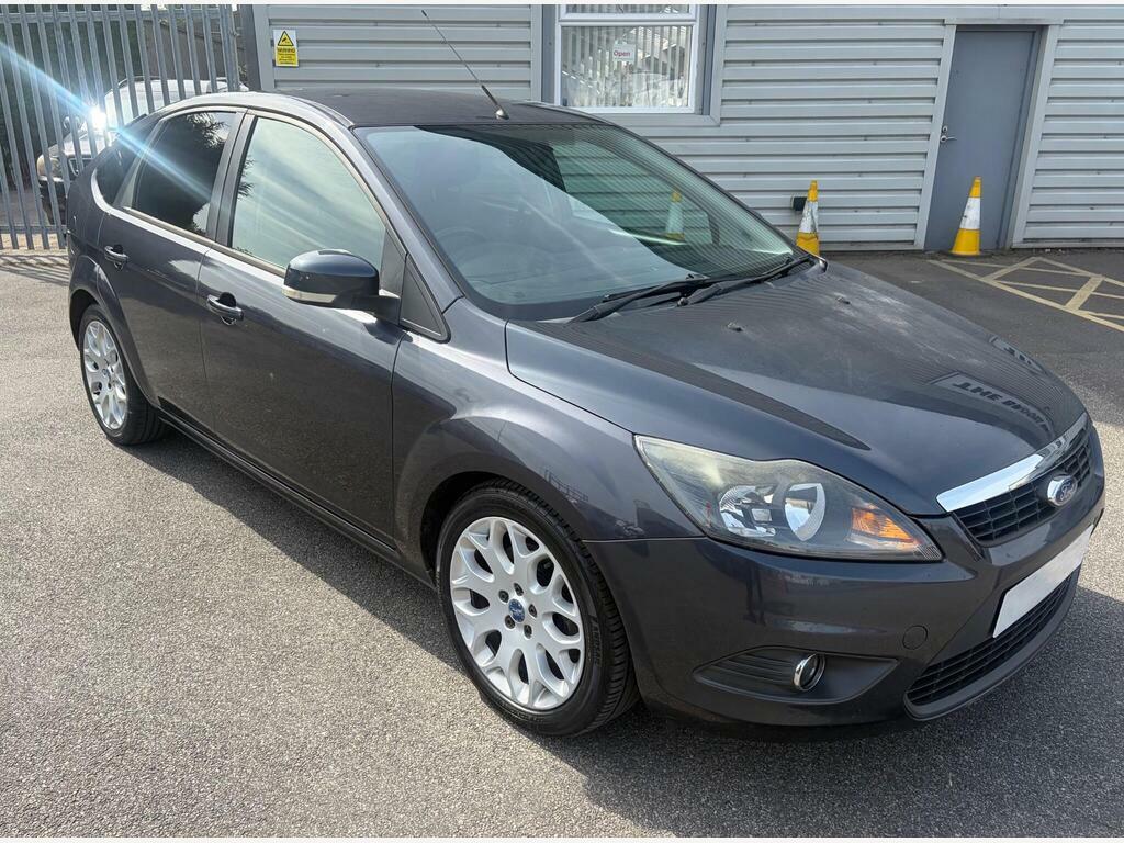 Ford Focus 2.0 Tdci Dpf Zetec Powershift Grey #4