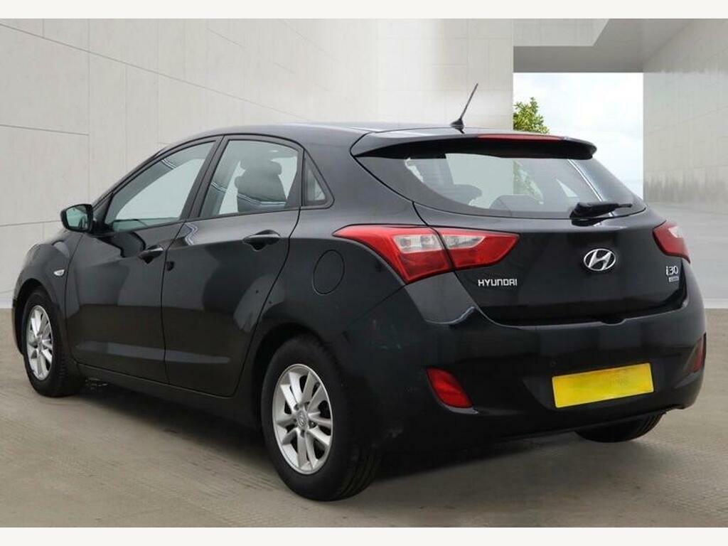 Hyundai I30 1.6 Crdi Active Euro 5 Black #4