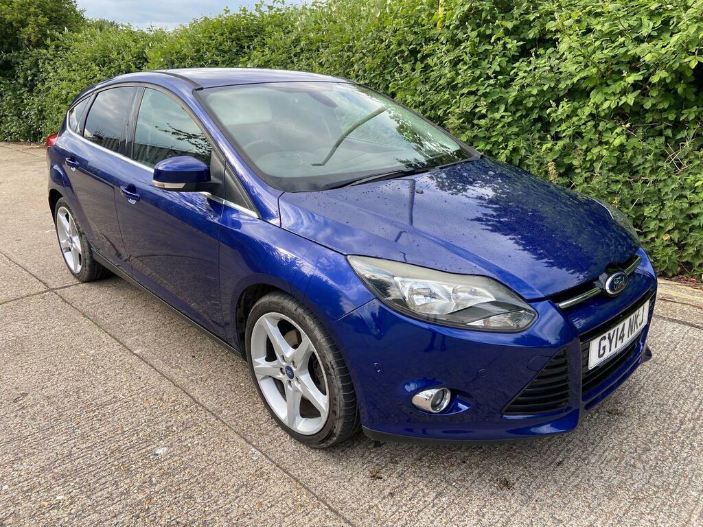 Ford Focus 1.6T Ecoboost Titanium Navigator Euro 5 S S GY14NKJ Blue #2