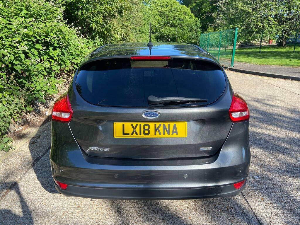 Ford Focus 1.0T Ecoboost Zetec Edition Euro 6 S S LX18KNA Grey #3