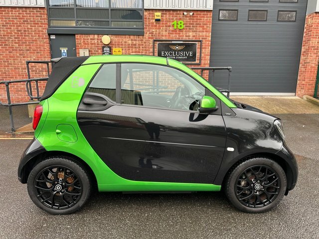 Smart Fortwo Cabrio 2017 17.6Kwh Prime Premium Plus Cabriolet 2 GY67NJE Green #3