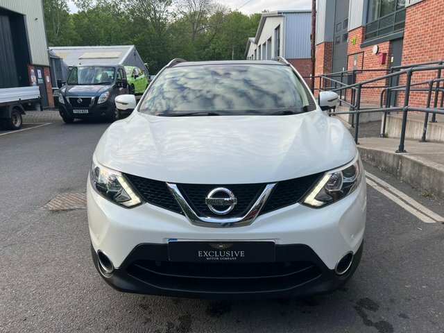 Nissan Qashqai 2016 1.5 Dci N-connecta 2Wd Euro 6 Ss White #2