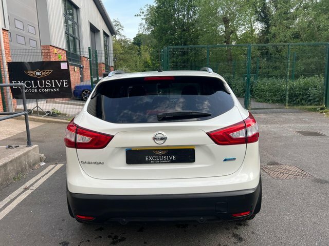 Nissan Qashqai 2016 1.5 Dci N-connecta 2Wd Euro 6 Ss White #5
