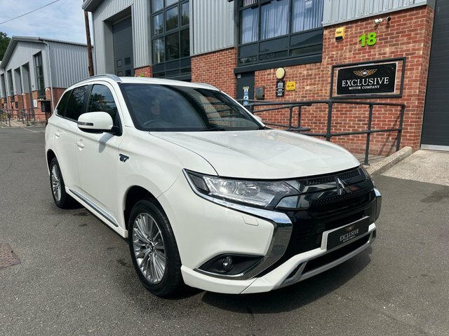 Mitsubishi Outlander 2019 2.4H Twinmotor 13.8Kwh Dynamic Cvt 4Wd Euro 6 White