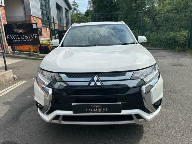 Mitsubishi Outlander 2019 2.4H Twinmotor 13.8Kwh Dynamic Cvt 4Wd Euro 6 White #5