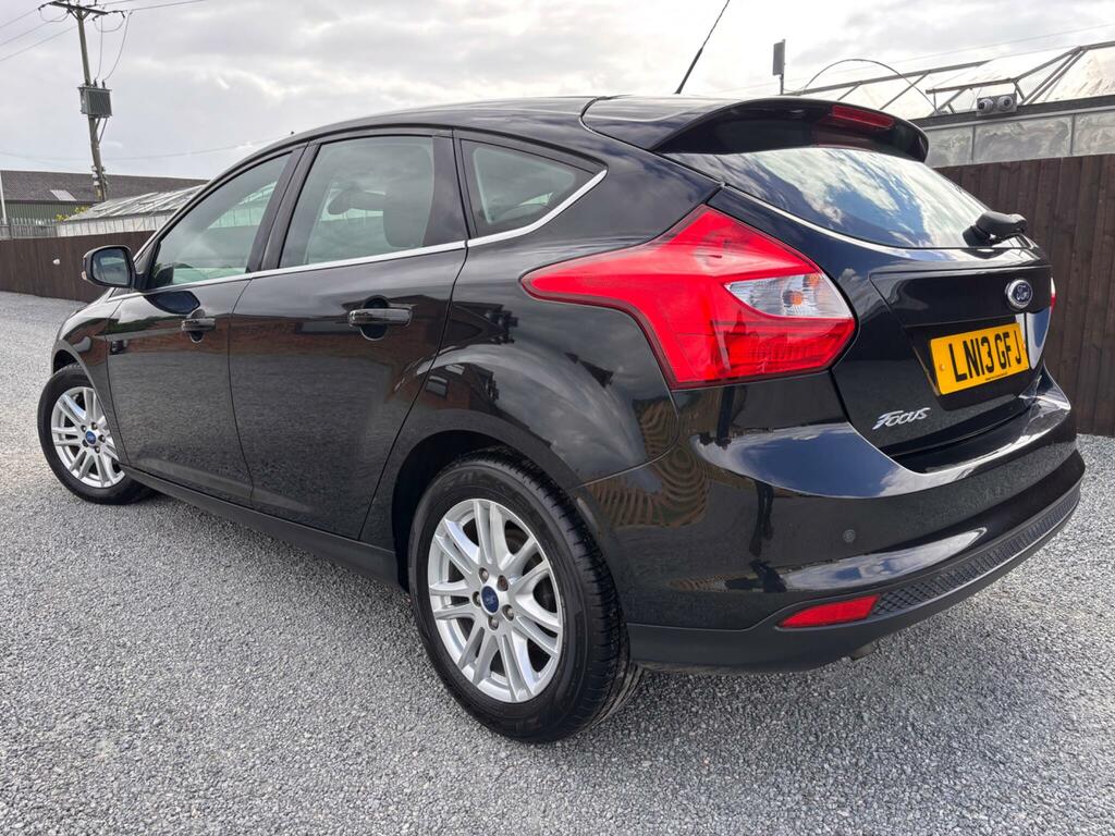 Ford Focus 1.0T Ecoboost Titanium Euro 5 Ss LN13GFJ Black #5