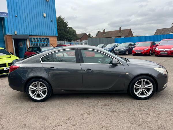 Vauxhall Insignia 1.8 16V Sri Euro 5 Grey #2
