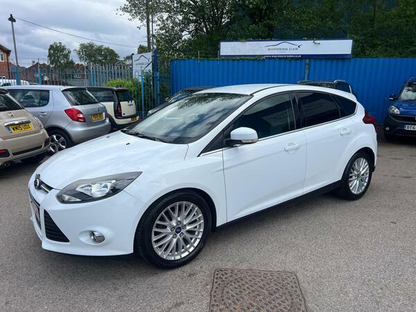 Ford Focus 1.6 Tdci Zetec Euro 5 Ss FV12LDK White #5