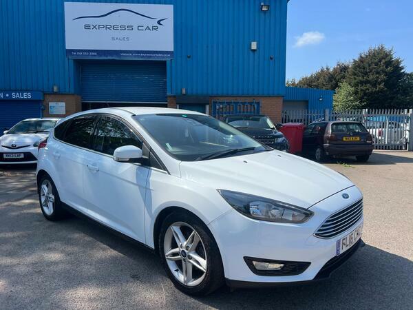 Ford Focus 1.0T Ecoboost Titanium Euro 6 Ss White
