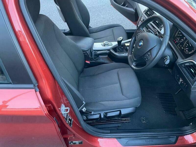 BMW 1 Series 1.5 118I Se Hatchback YP18SDO Orange #6