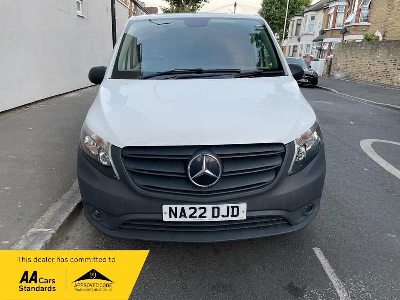 Mercedes-Benz Vito 2.0 114 Cdi Progressive NA22DJD White #3