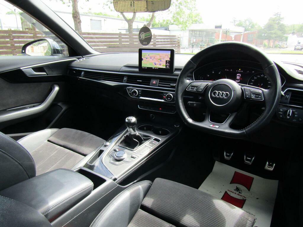 Audi A4 2.0 Tdi Black Edition Euro 6 S S Black #5