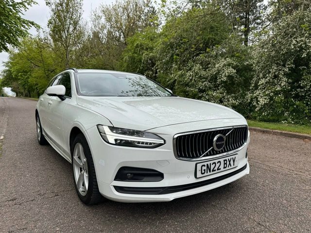 Volvo V90 Cross Country 2.0 B6 Mhev Estate Hybrid Awd Euro White #2