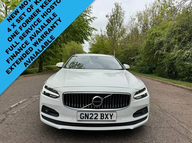 Volvo V90 Cross Country 2.0 B6 Mhev Estate Hybrid Awd Euro White