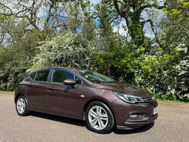 Vauxhall Astra 1.6 Cdti Ecotec Blueinjection Design Hatchback WX18DCZ Brown #5
