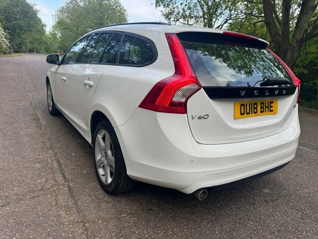 Volvo V60 2.0L 148 Bhp OU18BHE White #6