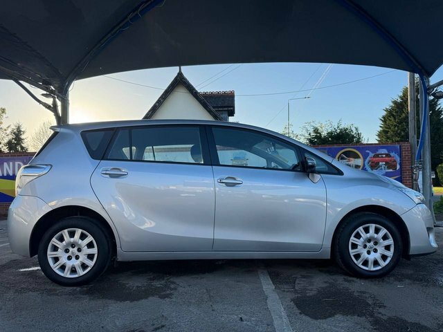 Toyota Verso 1.6 D-4d Active Mpv Euro 5 S S Silver #4