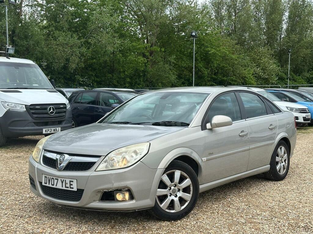 Vauxhall Vectra Hatchback 1.8 Vvt Design 200707 Beige #2