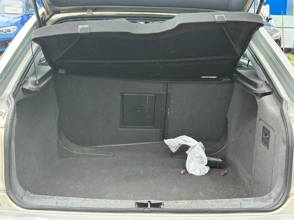 Vauxhall Vectra Vvt Life Blue #22