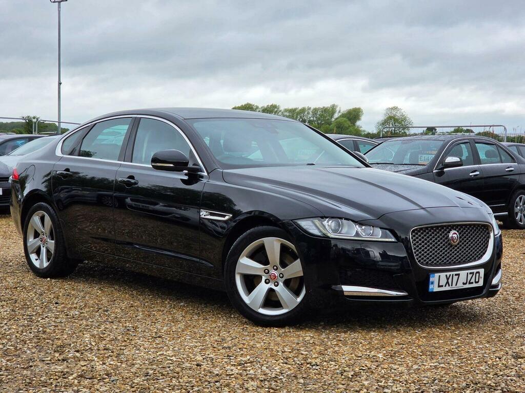 Jaguar XF Saloon 2.0D Portfolio Awd Euro 6 Ss 2 Black
