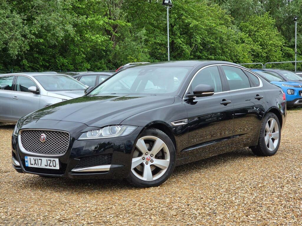 Jaguar XF Saloon 2.0D Portfolio Awd Euro 6 Ss 2 LX17JZO Black #2