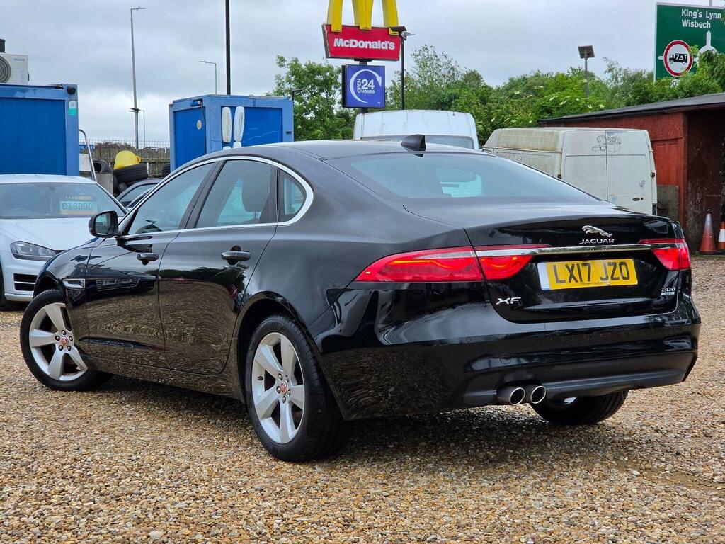 Jaguar XF Saloon 2.0D Portfolio Awd Euro 6 Ss 2 LX17JZO Black #4