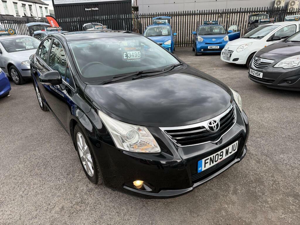 Toyota Avensis 1.8 V-matic Tr Euro 4 Black #2
