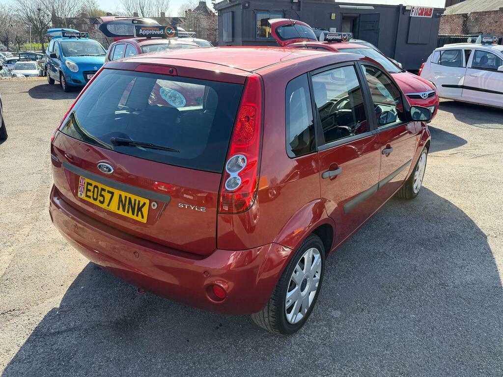 Ford Fiesta 1.25 Style Climate Red #5