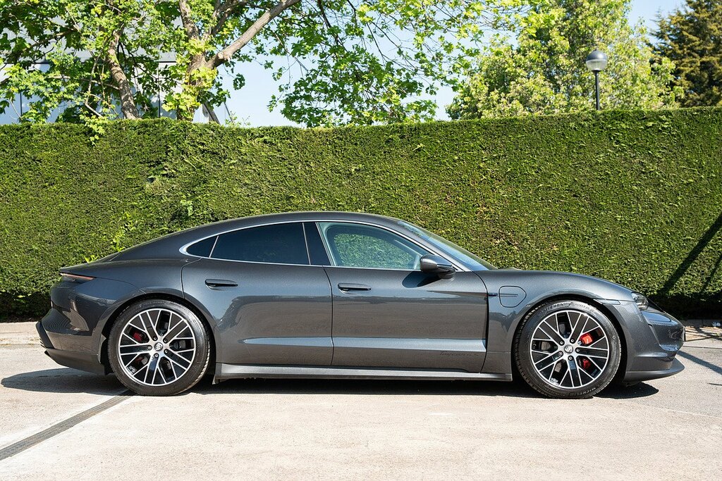 Porsche Taycan Performance Plus 4S BD71GZS Grey #5