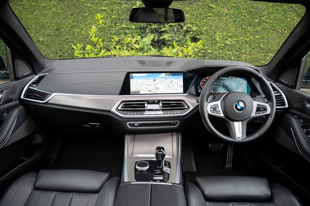 BMW X5 M50d Blue #3