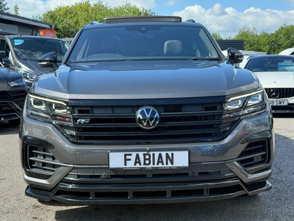 Volkswagen Touareg 3L Black Edition VE20VRL Grey #4