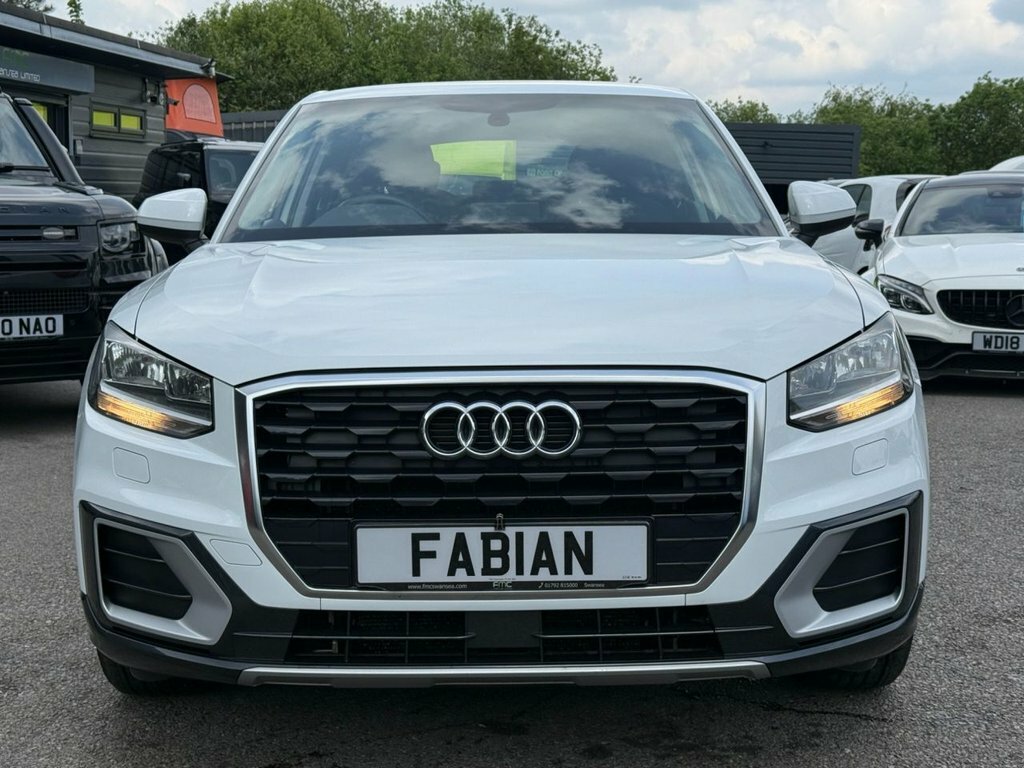 Audi Q2 1.6L Sport VN69UOK White #5