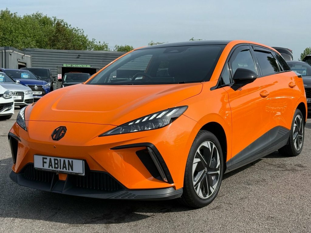 MG MG4 Hatchback CA72WUG Orange #3