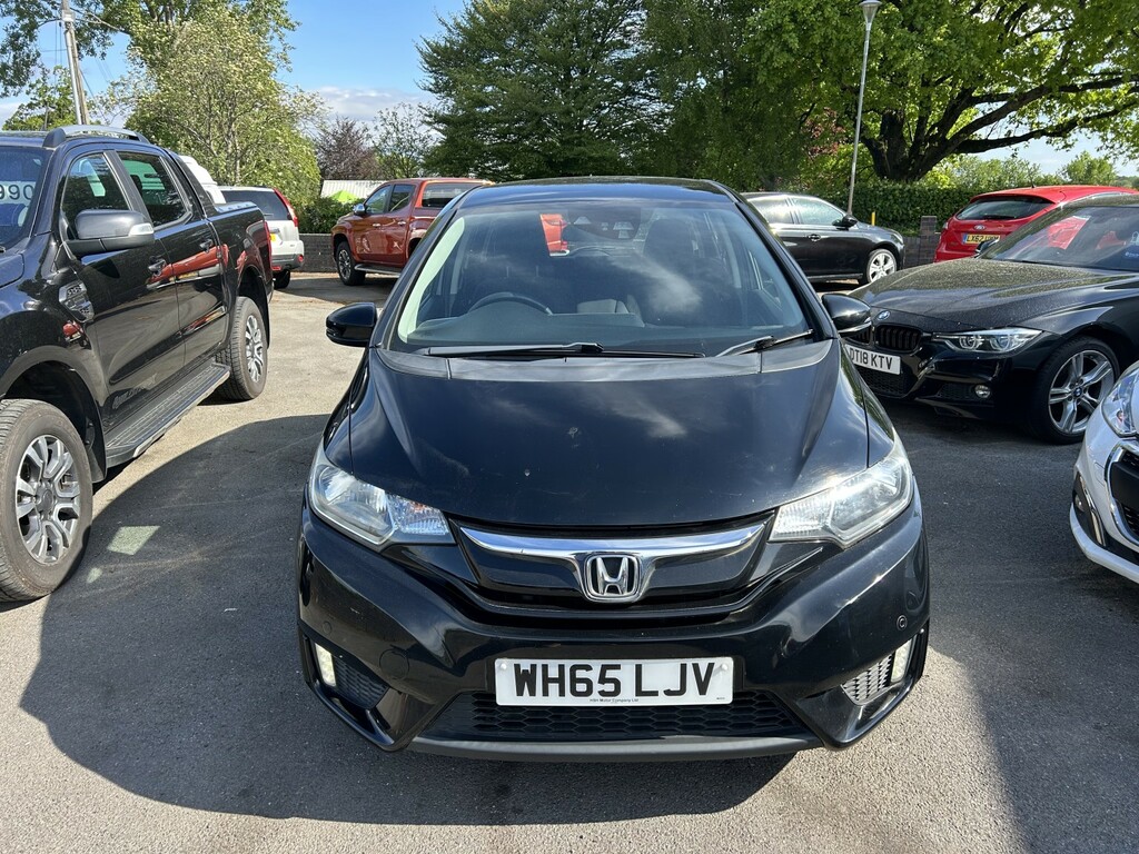 Honda Jazz Hatchback I-vtec Se 2016 Black #2
