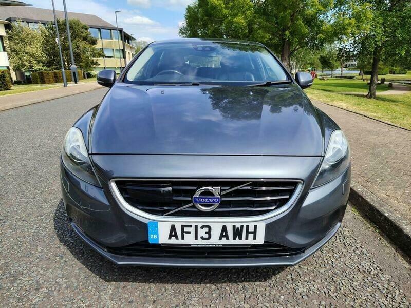 Volvo V40 2.0 D3 Se Lux AF13AWH Grey #2
