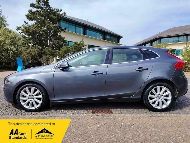 Volvo V40 2.0 D3 Se Lux AF13AWH Grey #4