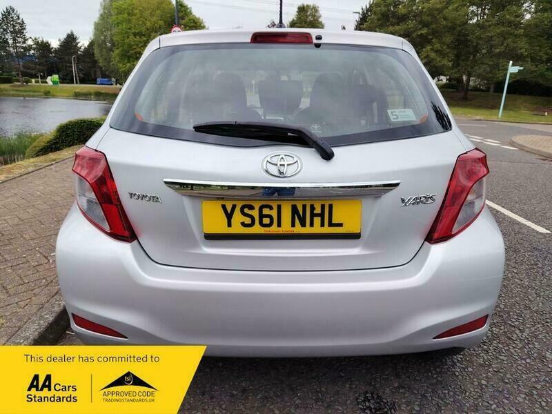 Toyota Yaris 1.33 Dual Vvt-i Tr Silver #6