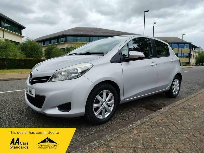 Toyota Yaris 1.33 Dual Vvt-i Tr Silver #3