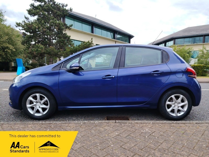 Peugeot 208 1.2 Puretech Active Hatchback SY66PZM Blue #4