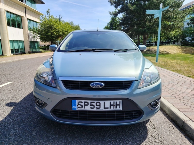 Ford Focus 1.6 Zetec Estate Blue #2