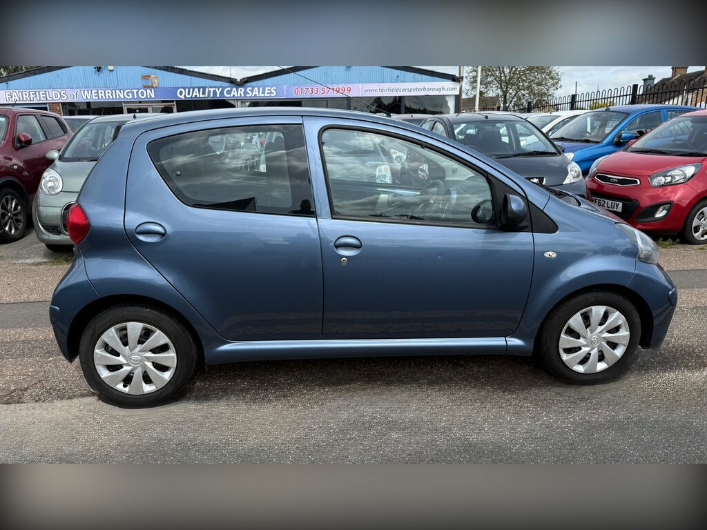 Toyota Aygo 1.0 Vvt-i Blue Hatchback Multimode Euro Blue #2