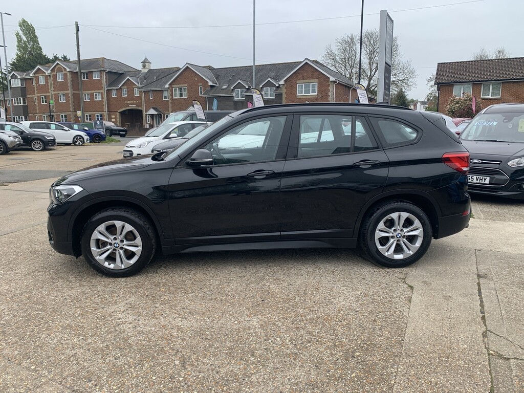 BMW X1 Suv 1.5 X1 Sdrive18i Se 2020 Black #5