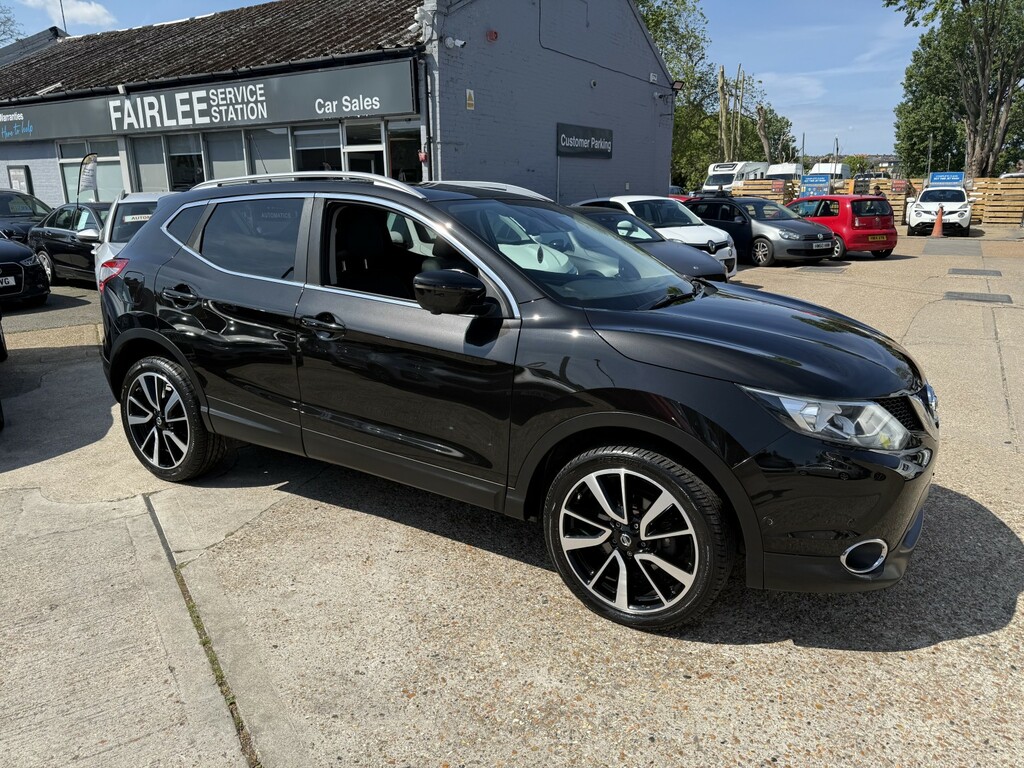 Nissan Qashqai Suv 1.5 Dci Tekna 2014 Black #3