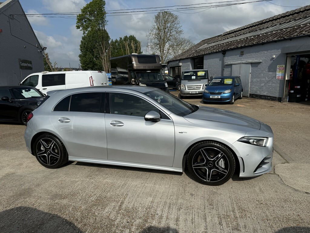 Mercedes-Benz A Class Hatchback 2.0 A35 Amg 2019 YK69FUP Silver #3