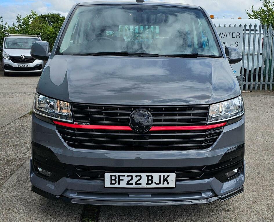 Volkswagen Transporter Combi Van 2.0 Bitdi T30 Highline Kombi Dsg 4Motion BF22BJK Grey #2