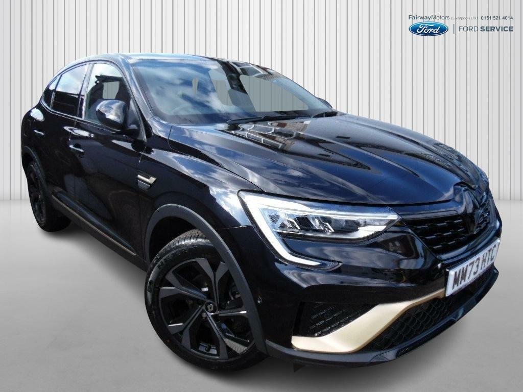 Renault Arkana 1.6 E-tech Engineered Black