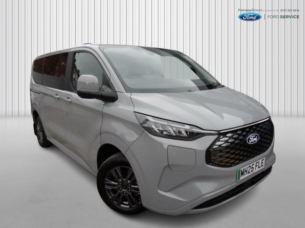 Ford Tourneo Custom 340 Titanium Grey